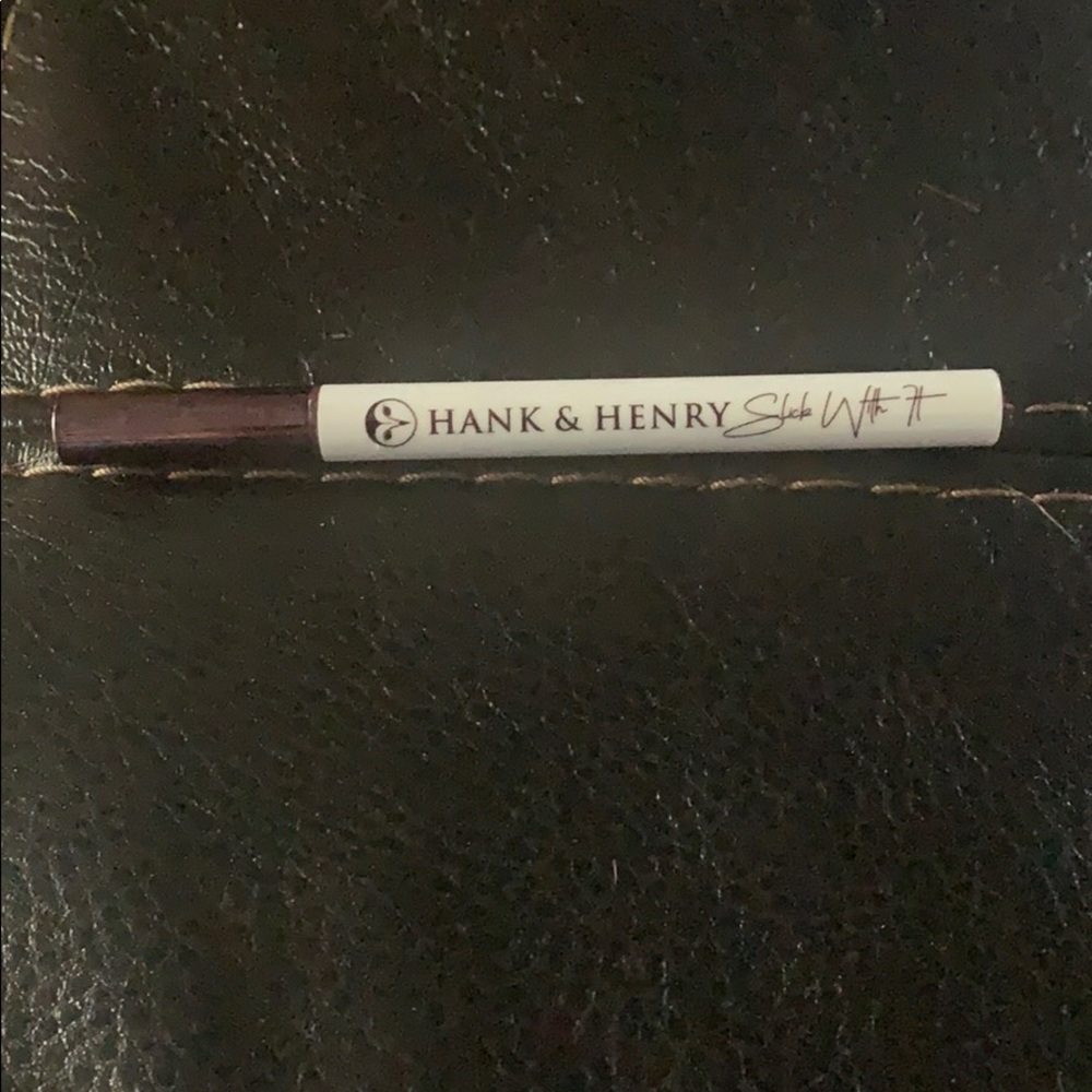 Hank and Henry long wear liquid eyeliner
